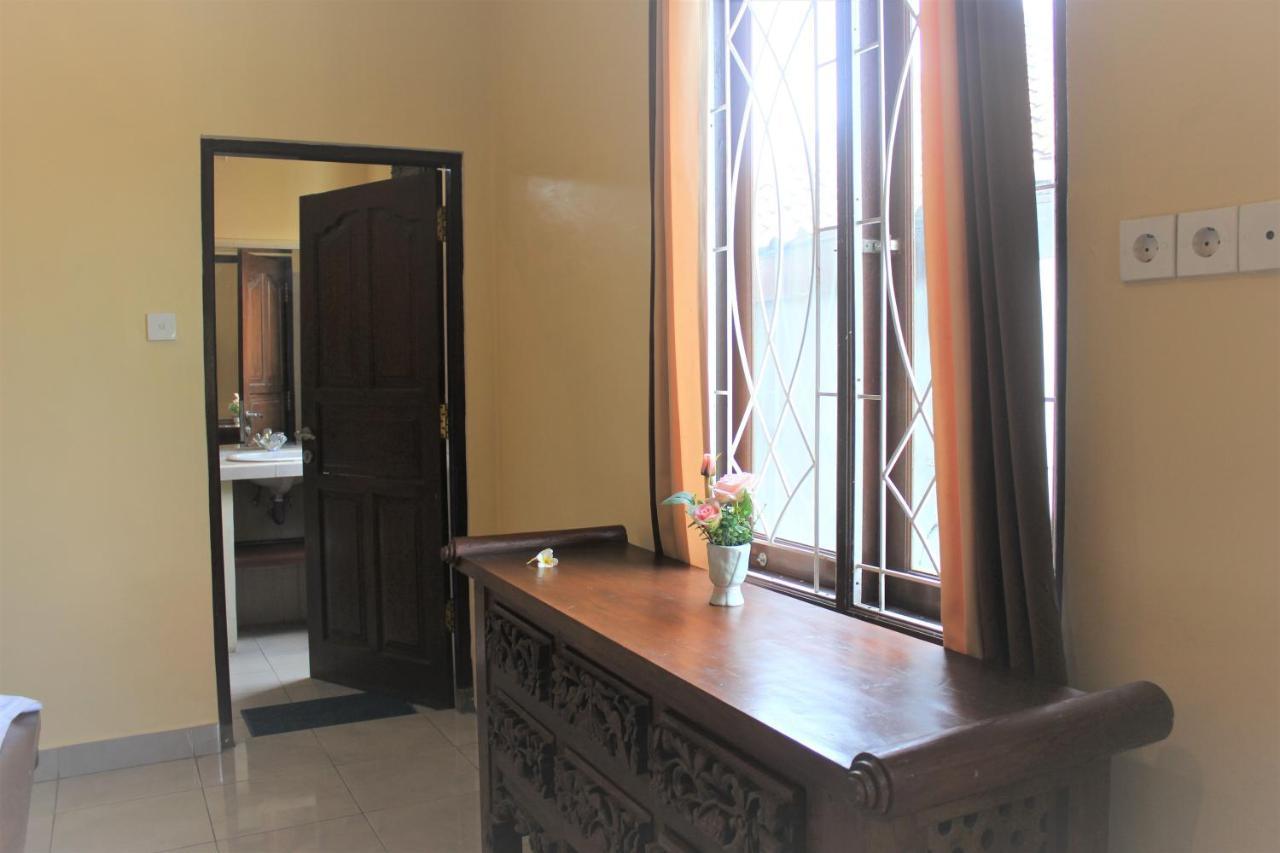 Silvy Guesthouse Canggu Εξωτερικό φωτογραφία